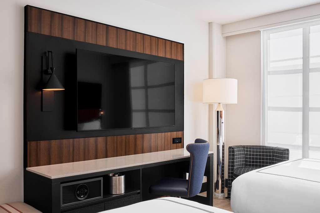 ホテル The Godfrey Detroit Curio Collection By Hilton 部屋 写真