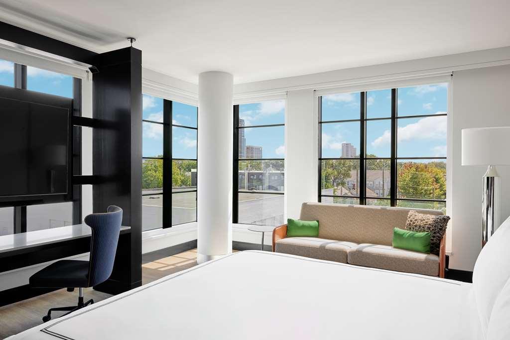 ホテル The Godfrey Detroit Curio Collection By Hilton 部屋 写真